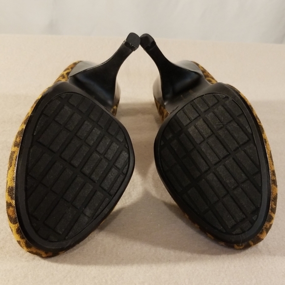 Brand New Chinese Laundry Leopard Print Pumps - Picture 6 of 6